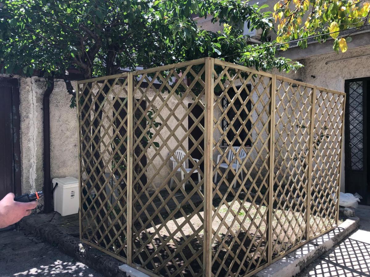 Bilocale In Centro Con Giardino Tagliacozzo Exterior foto